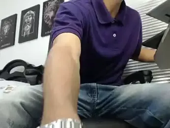 Kratoswolf webcam model stream image