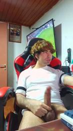 Takahashimk2 webcam model stream image