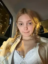 elsawhere webcam model stream image