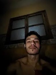 Thewildaliii0 webcam model stream image