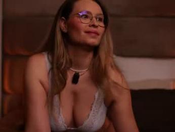 brandywhite webcam model stream image