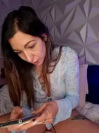 Lola-Roxx webcam model stream image