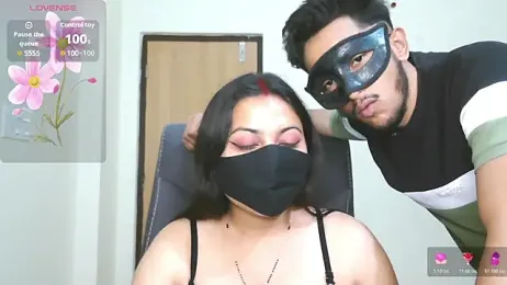 SassyWildCouple webcam model stream image