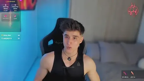 thomklein webcam stripchat model stream image