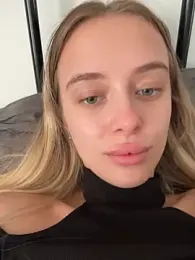 enjoy_my_beauty webcam model stream image