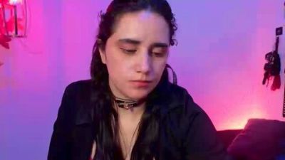 elowen_halley1 webcam cam4 model stream image