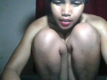 Keziah34 webcam bongacams model stream image