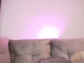 alanajoness webcam model stream image