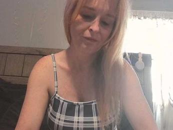 BeautyQueenMa webcam model stream image