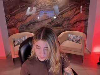 evebenson webcam model stream image
