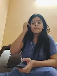 Cute-Simmi69 webcam stripchat model stream image