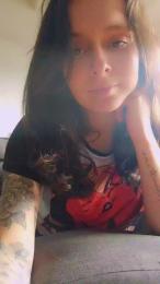 Roxannepiggy webcam model stream image