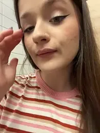 KittyQueeny webcam model stream image