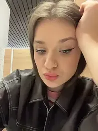 KittyQueeny webcam model stream image