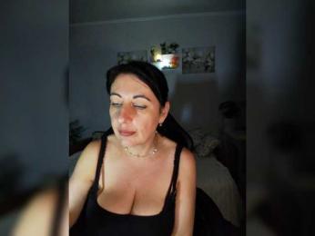 -Lina- webcam model stream image