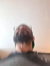 Zander823 webcam model stream image