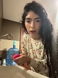 dani_bela webcam model stream image