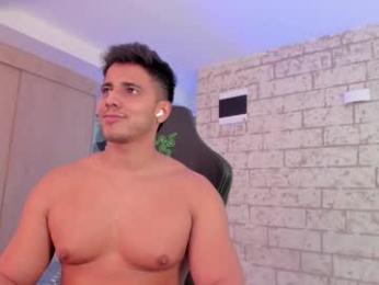 ashton_coleman_ webcam model stream image