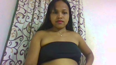 Sandrah2025 webcam model stream image