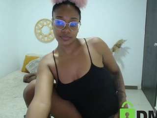 naomylynch webcam model stream image