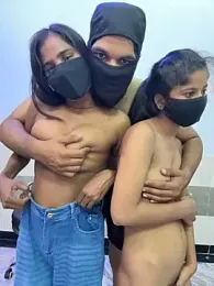 hot_janvi_ webcam model stream image