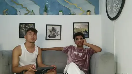 VERY_HOT_GUYS webcam model stream image