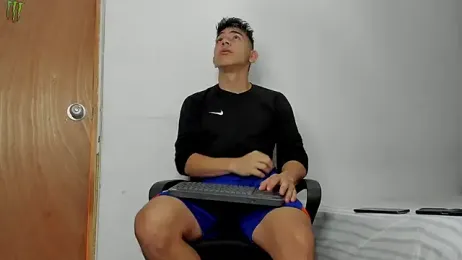 andrew_rose_ webcam model stream image