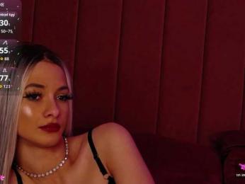 PinkySparkss webcam model stream image