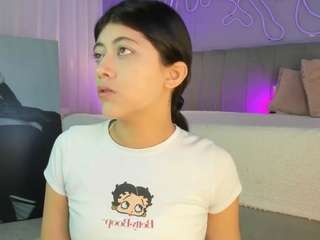 corinne-benson webcam model stream image