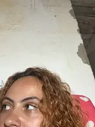 Chloe_Leaozinho webcam model stream image