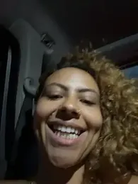 Chloe_Leaozinho webcam model stream image