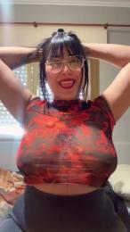 Lareyni26 webcam model stream image