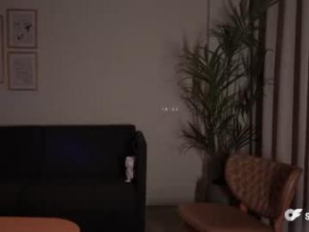 missvalery_1 webcam model stream image