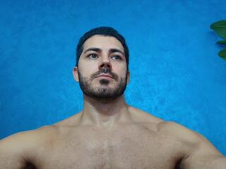 Cutler Q webcam model stream image