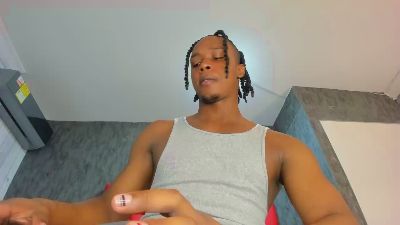 DominicSccott24 webcam model stream image