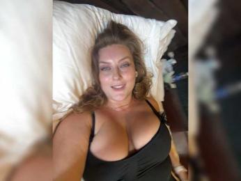 -Hypnotic-Gaze- webcam model stream image
