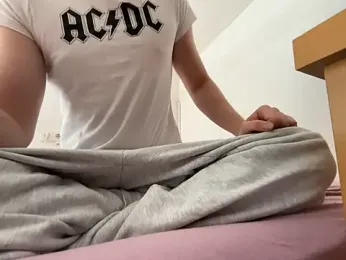 lukaskrtr webcam model stream image