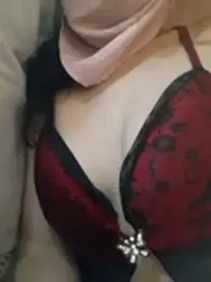 Almas-arabic webcam stripchat model stream image