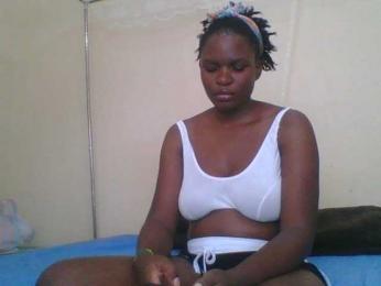 Shadia45 webcam model stream image