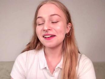 MiaMeowa webcam model stream image