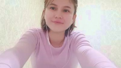 CarlaGuridi webcam model stream image