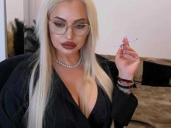 lovelyblondyx webcam bongacams model stream image