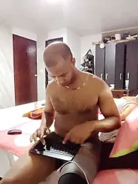 Perropa webcam model stream image