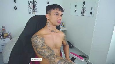 Leonard_Price webcam model stream image