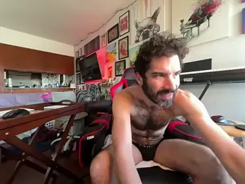 Pupscritch webcam model stream image