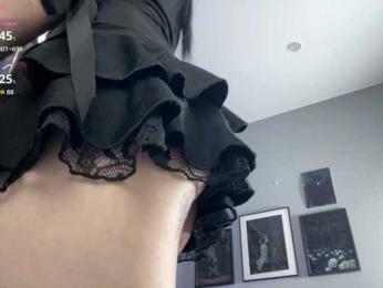 dark-girl webcam bongacams model stream image