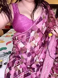 PRIYA_22 webcam stripchat model stream image