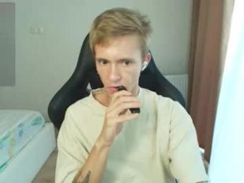 max_gen webcam model stream image