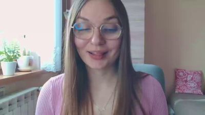 EllyHEARTx webcam model stream image