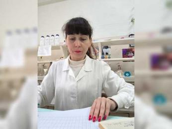 caroliiine webcam bongacams model stream image